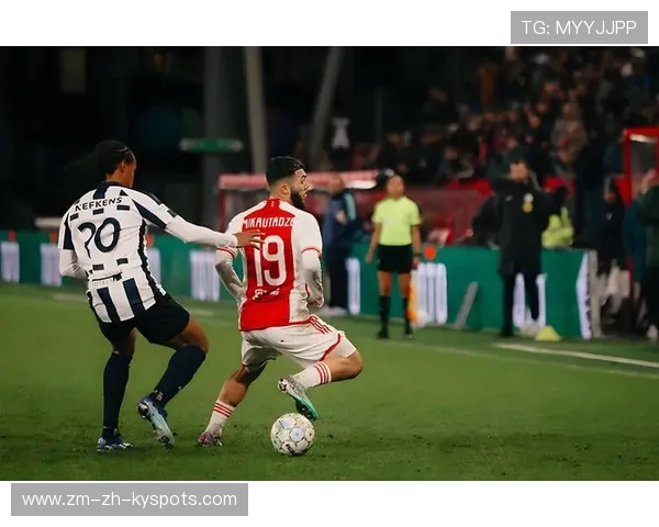 国米边路推进稳定高效:打造制胜的边线协同 国米边路推进稳定高效:打造制胜的边线协同